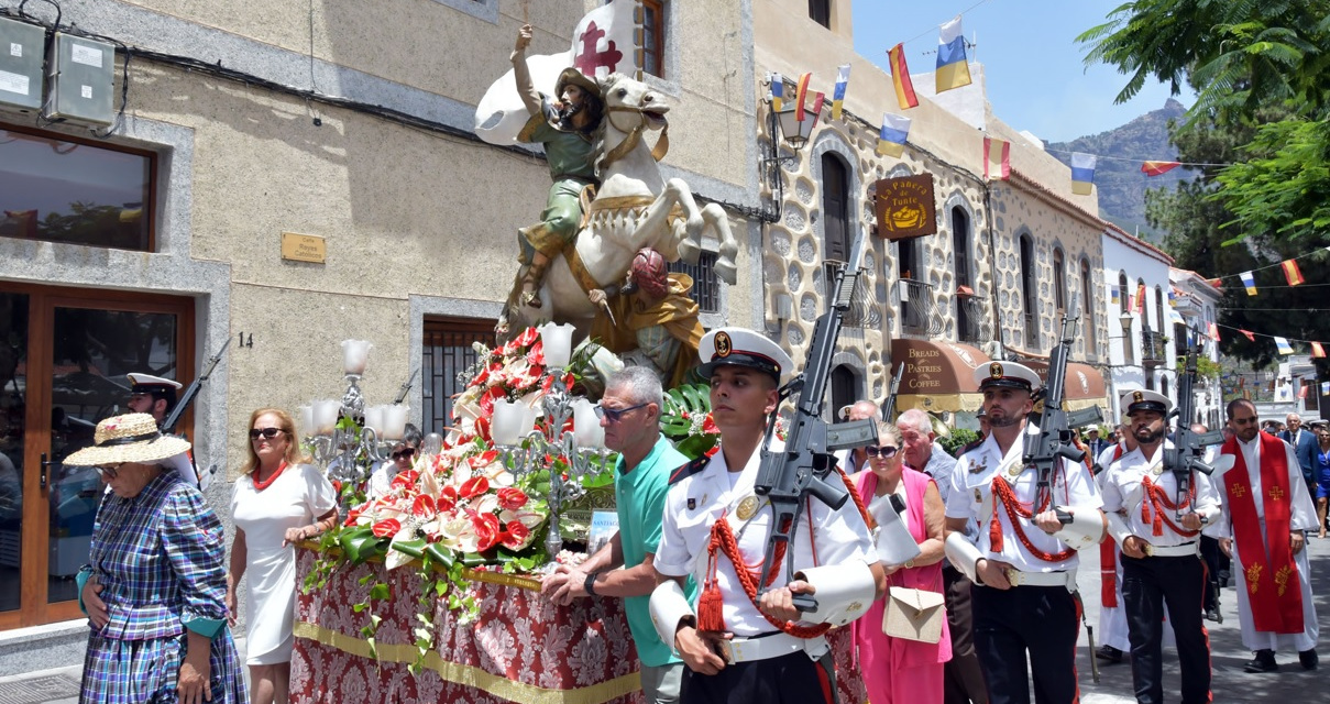 La Misa y procesión ponen fin a las fiestas en honor a Santiago Apóstol en Tunte