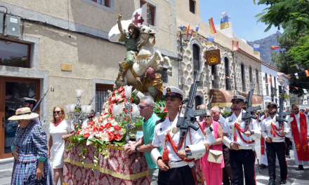 La Misa y procesión ponen fin a las fiestas en honor a Santiago Apóstol en Tunte