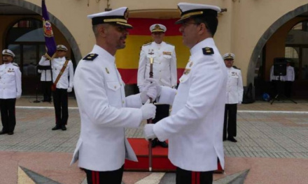 En la Base Naval: Entrega de mando de la Unidad de Seguridad de Canarias