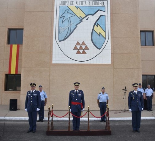 El teniente coronel José Carlos de Pablos, Jefe del Grupo de Alerta y Control, en la Base Aérea de Gando