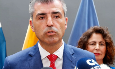 Domínguez, vicepresidente de Canarias, solicita más medios contra la inmigración ilegal
