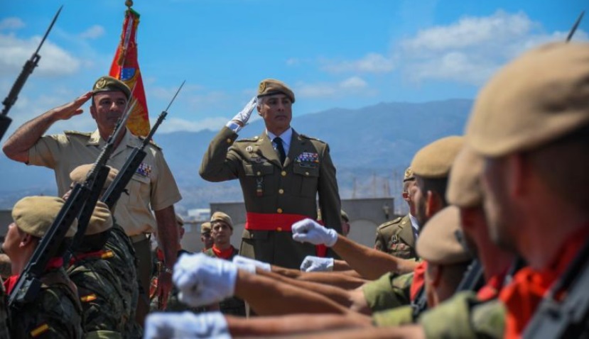 El General de Brigada Esteban Cabrejos, jefe de la Brigada «Canarias XVI» y Comandante Militar de Las Palmas
