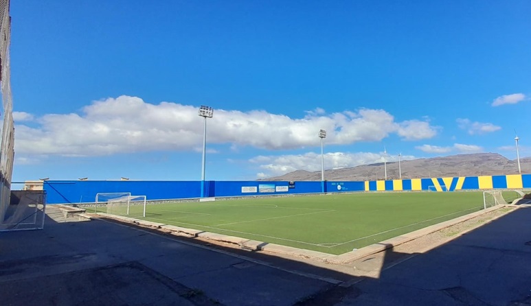 El Ayuntamiento mejorará los estadios de Castillo del Romeral y Juan Grande
