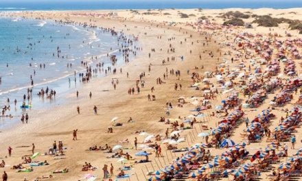 Los turistas gastan en Canarias una media de 168,71 euros al día
