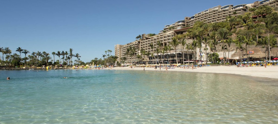 El juez saca a la venta Anfi, la joya hotelera de Canarias, tras una oferta a derribo de Lopesan