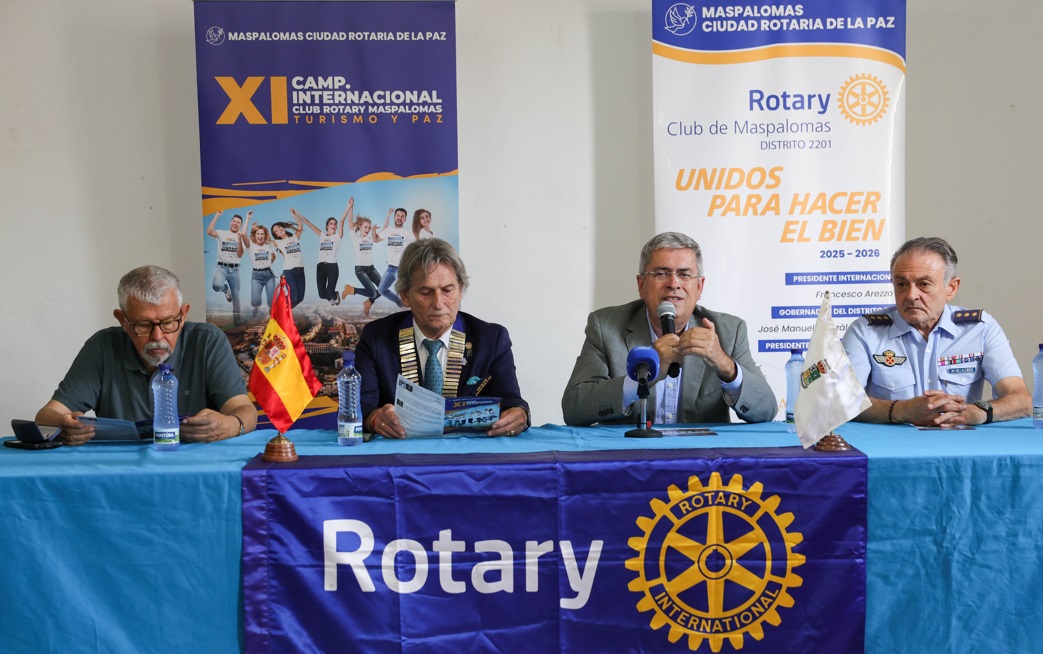 Marco Aurelio Pérez inaugura el Camp Internacional Rotary Maspalomas recordando al municipio como «Ciudad de la Paz»