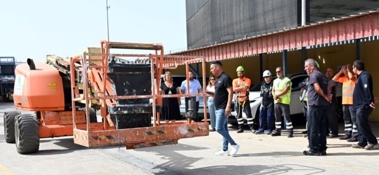 Empleados de servicios públicos se forman en el manejo de plataformas ...