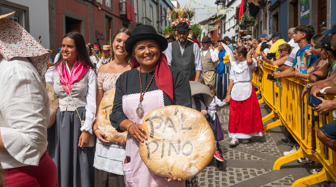 Otras imágenes de la Romería y Ofrenda a la Virgen del Pino