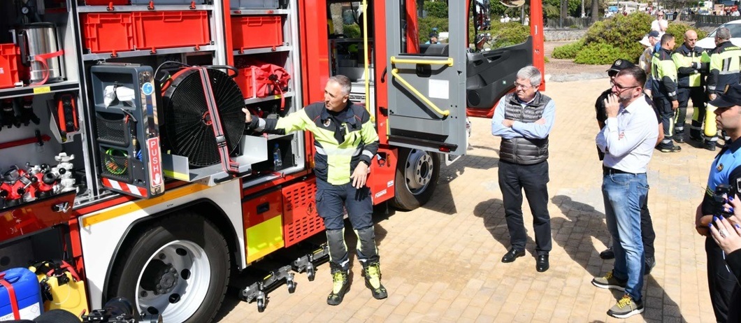 El Servicio de Extinción de Incendios y Salvamento de San Bartolomé de Tirajana entre los más avanzados de Canarias