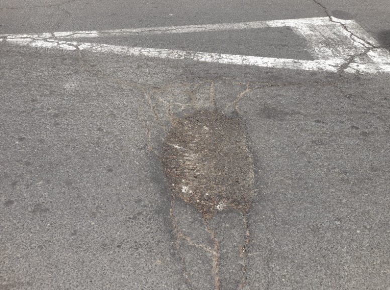 «maspalomasplus.com»: Baja, los baches de calles y avenidas