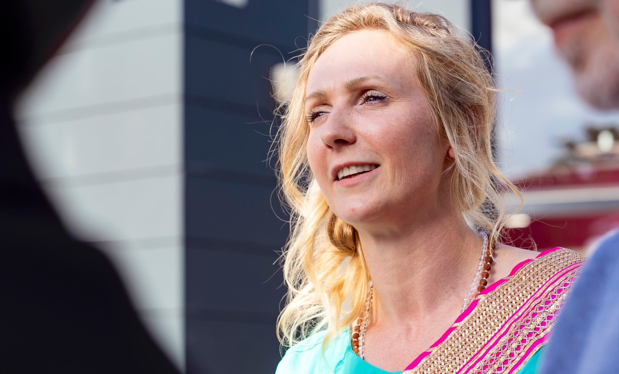 Lilly Rikhter, tras el Festival de Yoga en Maspalomas: «La edición del próximo año ya está planeada. Tres días completos»