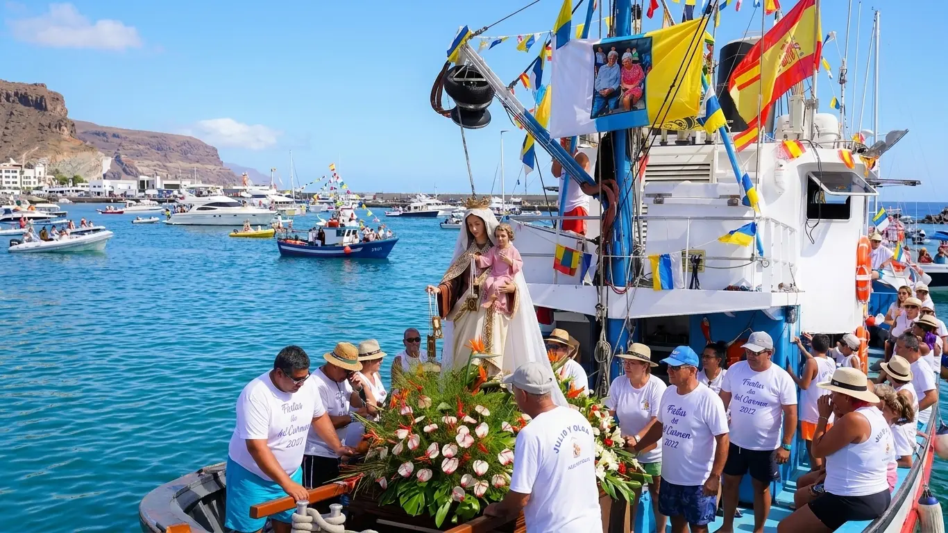 Procesión marítima de la Virgen del Carmen en Mogán