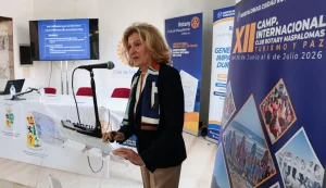 Marisa Tejedor durante una conferencia en el XII Camp Internacional Rotary Maspalomas